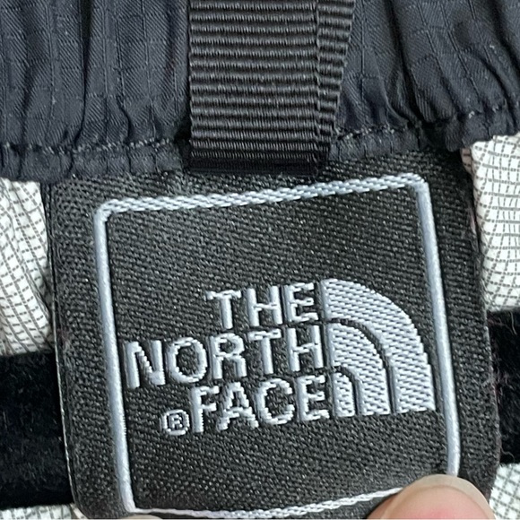 The North Face Hyvent Snow Pants - Picture 7 of 10